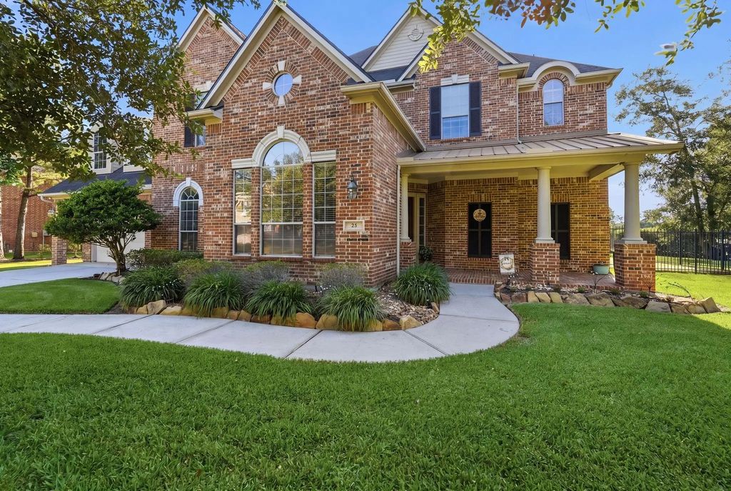 23 Mosaic Point Place, The Woodlands