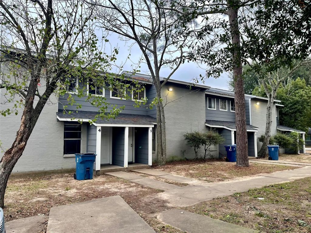 702 Hargest Street 7, Prairie View