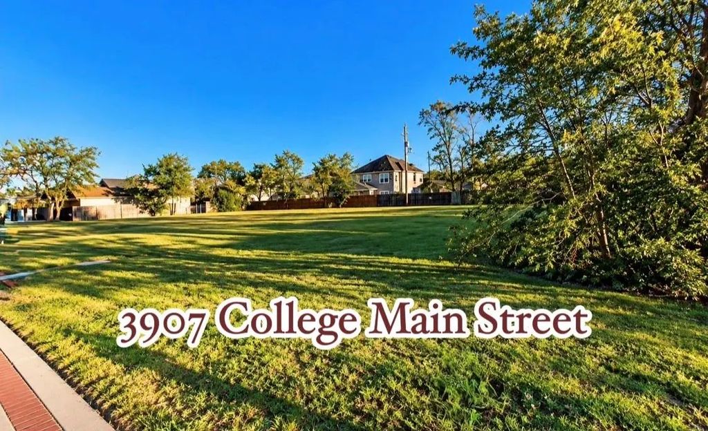 3907 College Main Street, Bryan