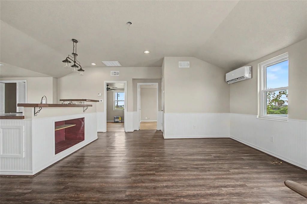 11 Chimaera Road, Sargent