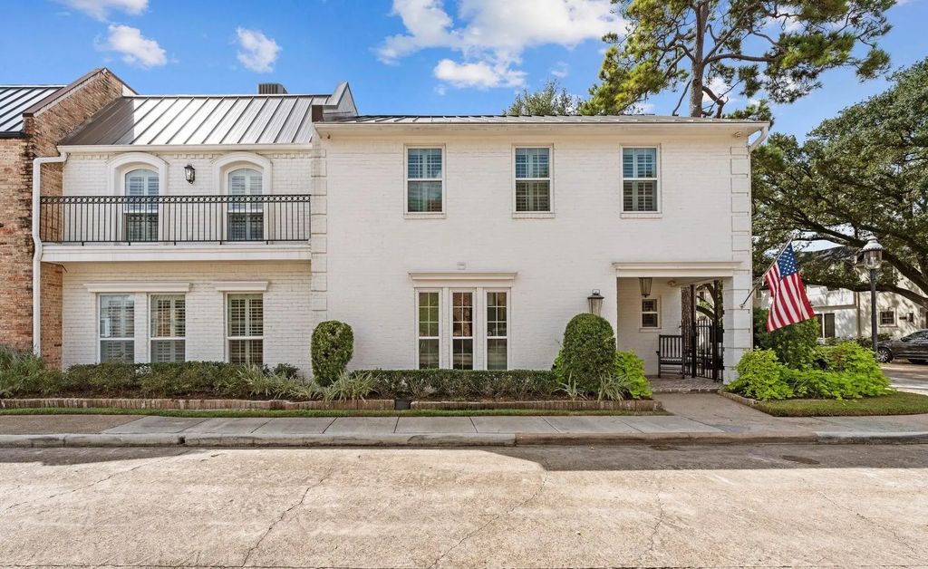 8619 La Fonte Street, Houston