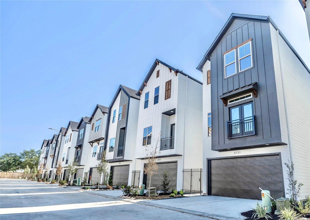 3704 Creekmont Green Lane, Houston