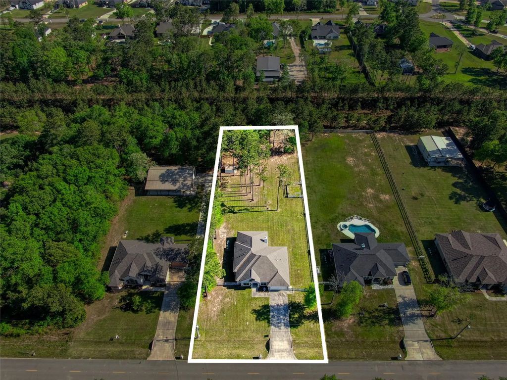 27684 Rio Blanco Drive, Splendora