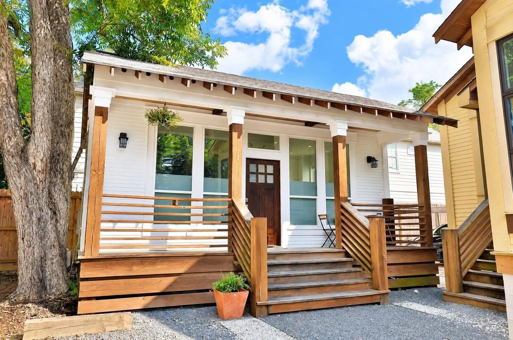 815 E 23rd Street, Houston