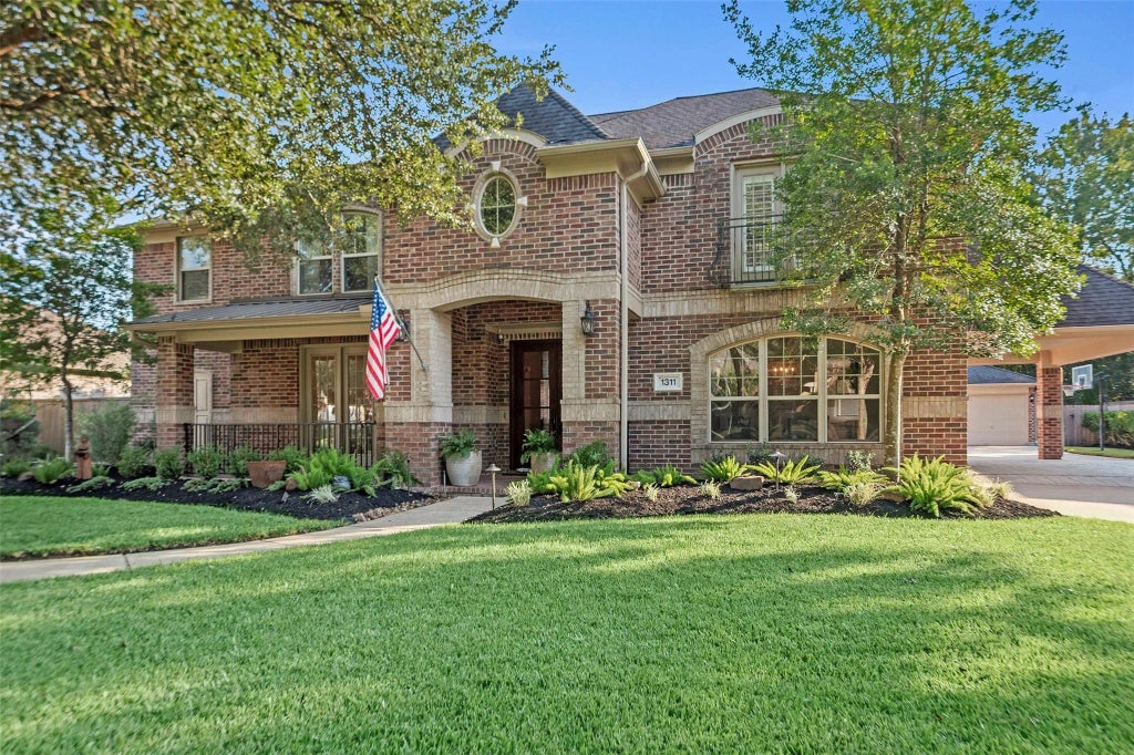 1311 Regal Green Court, Kingwood
