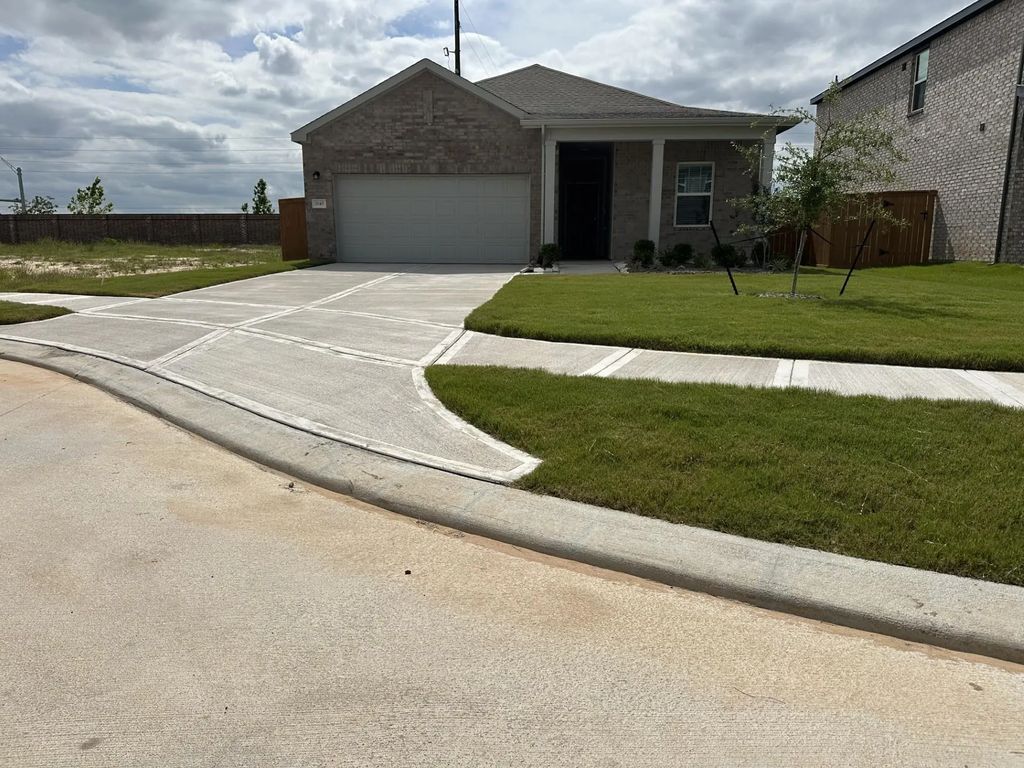 1140 Sunlit Circle, Brookshire