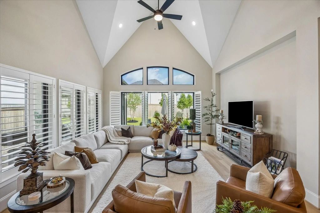10615 Lemon Verbena Court, Cypress