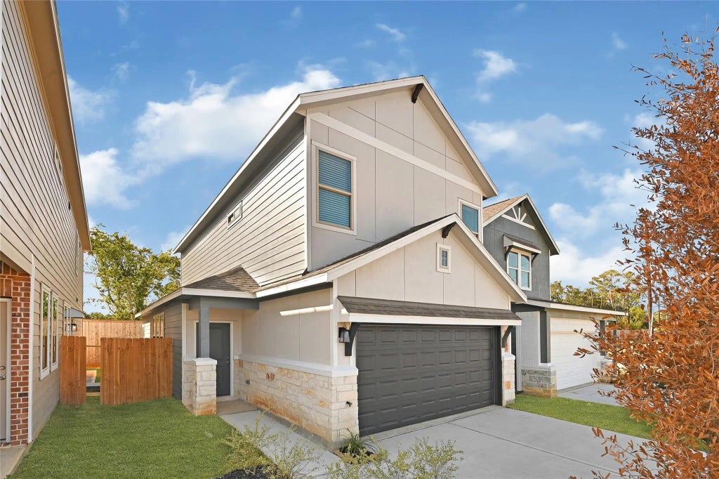 14163 Mellow Pine Court, Houston