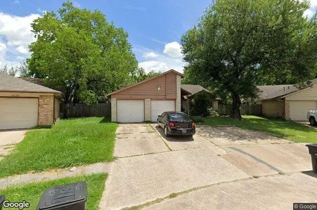 10126 Wild Hollow Lane, Houston