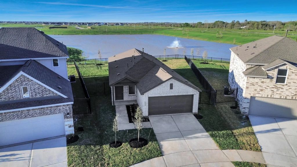 3096 Sunset Glory Drive, Katy