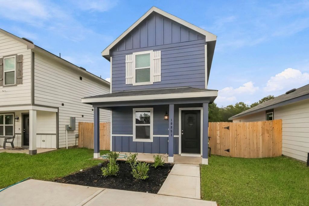 10851 N Baron Village Place, Conroe