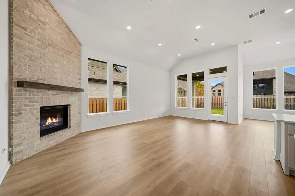 41715 Big Red Drive, Todd Mission