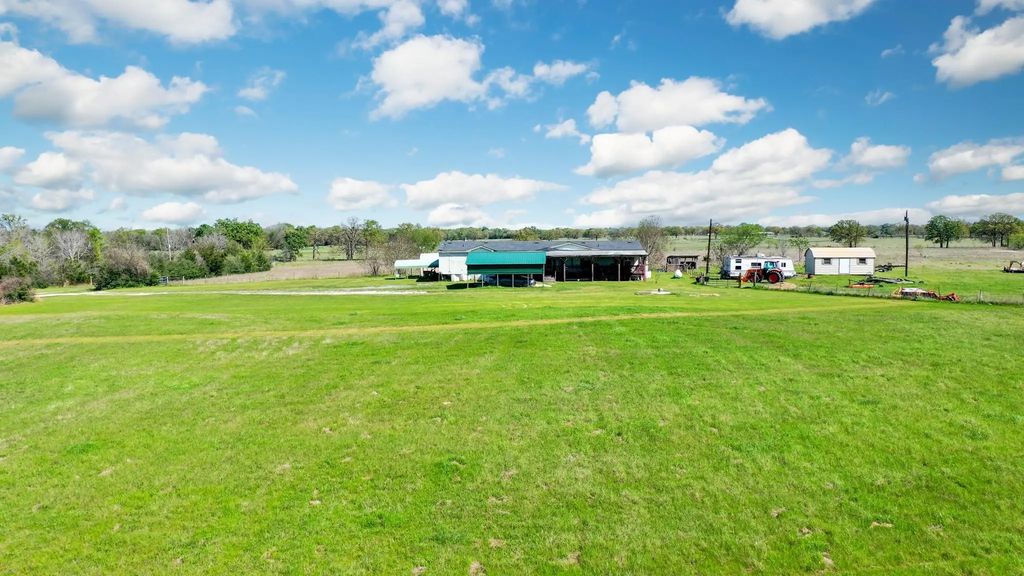 1440 Mustang Loop, Madisonville