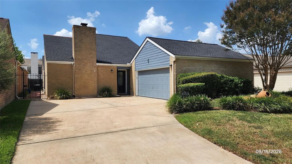 2230 Ashford Hollow Lane, Houston