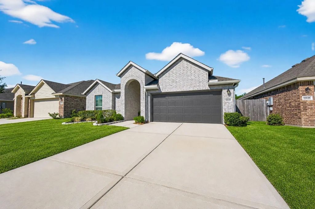 22121 Oakland Meadows Lane, New Caney