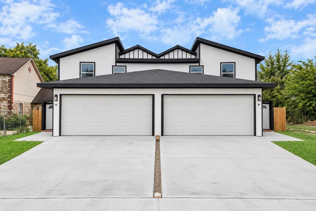 3130 5th Street A, Stafford