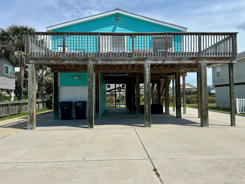 4003 Panola Drive, Galveston