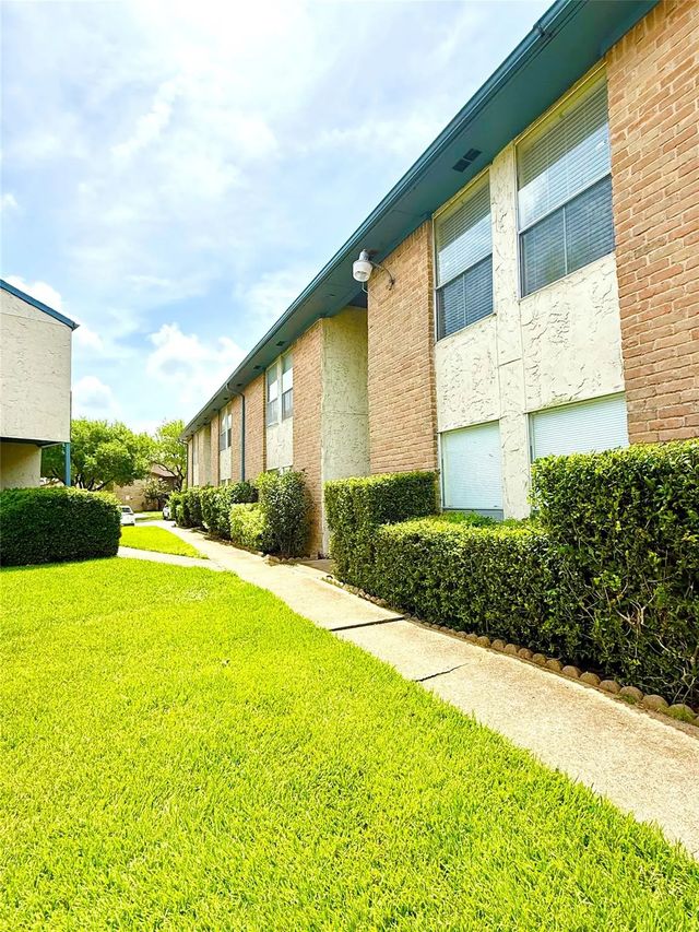 8360 Jorine Drive 8360, Houston