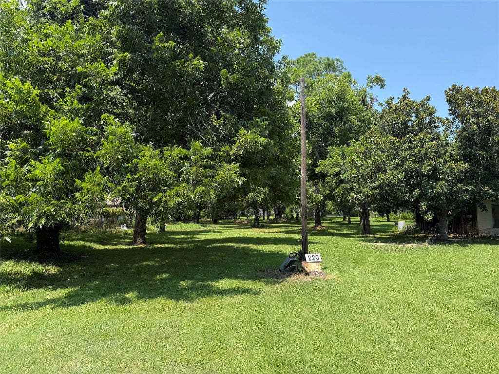 220 Allen Road, Oyster Creek