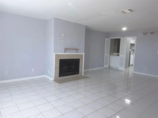 9901 Sharpcrest Street D8, Houston