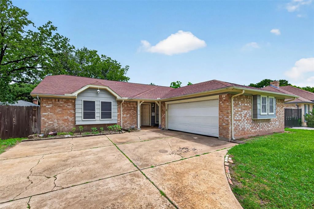 9318 Benning Drive, Houston