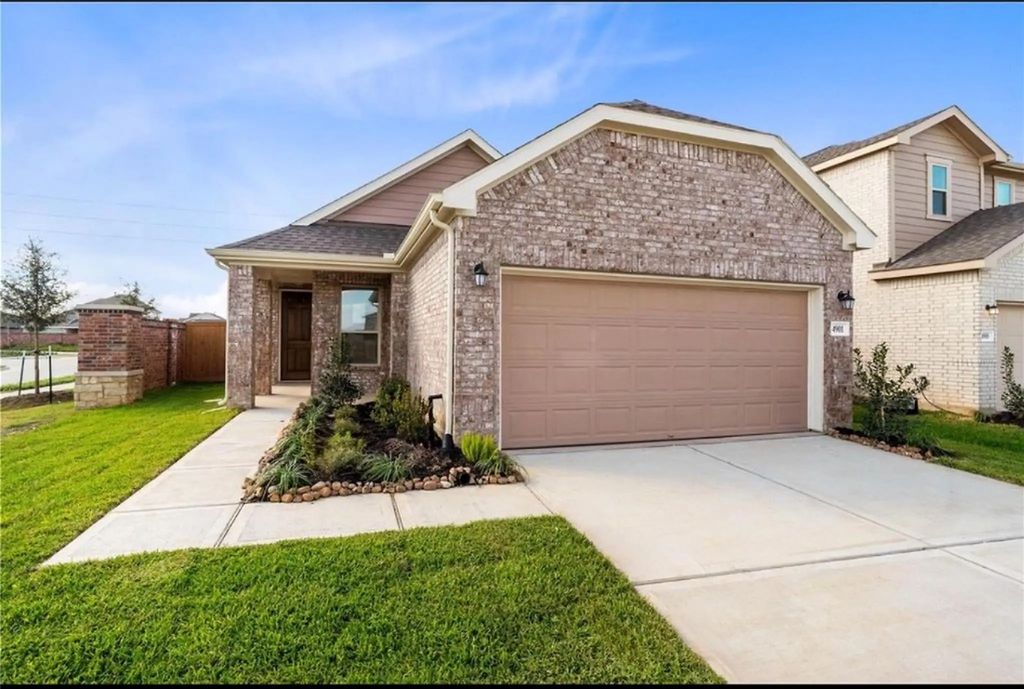 4901 Sun Falls Drive, Katy