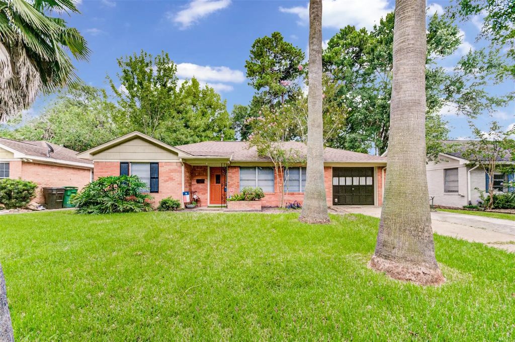 2219 Wakefield Drive, Houston