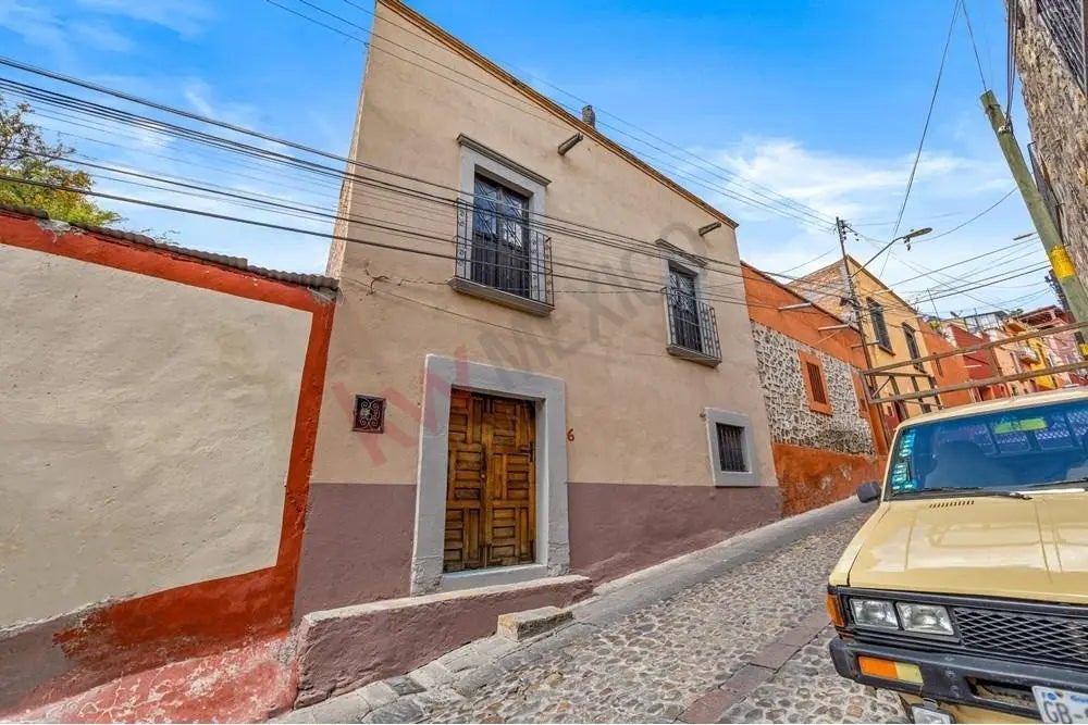 6 Calle Del Tecolote, 