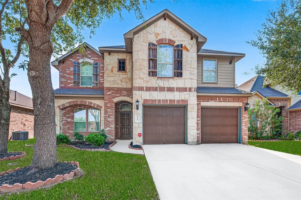 8726 Debbie Terrace Drive, Cypress