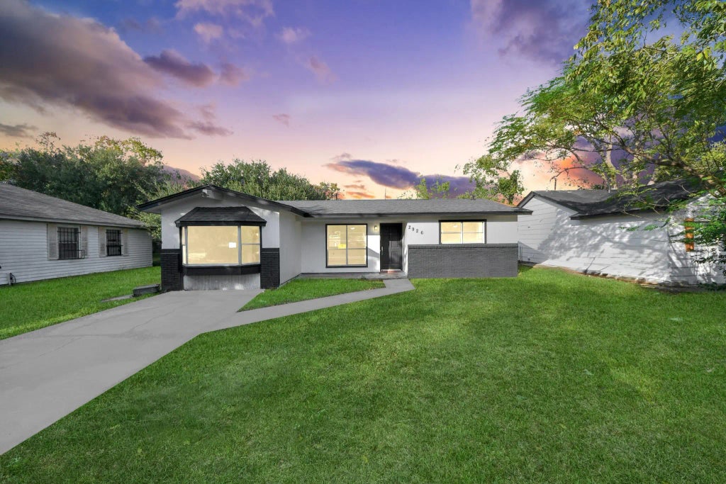 2926 Knotty Oaks Trl Trail, Houston