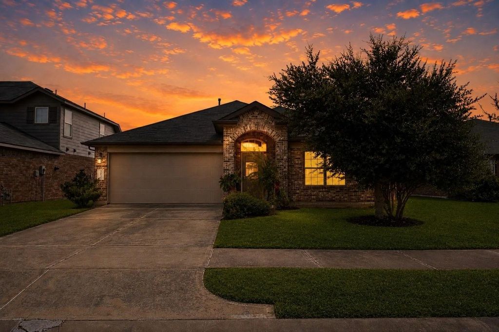 3023 Vales Point, Fresno