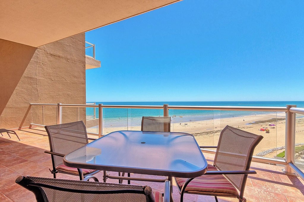 407 Las Palomas, Sandy Beach, Coronado, 