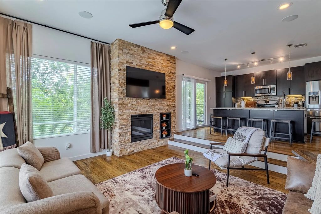 1414 Laird Street A, Houston