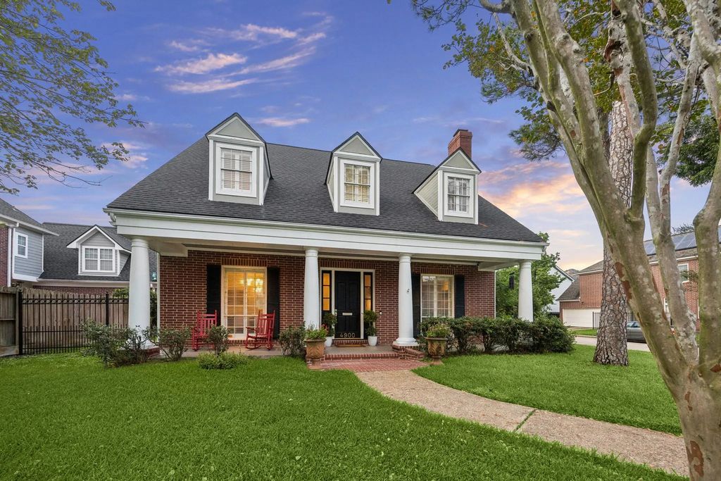 4900 Florence Street, Bellaire