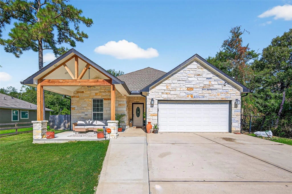 24530 Kildare Street, Hempstead