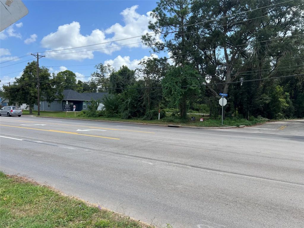 701 E Brazos Avenue, West Columbia