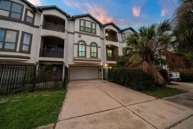 2604 Chenevert Street, Houston