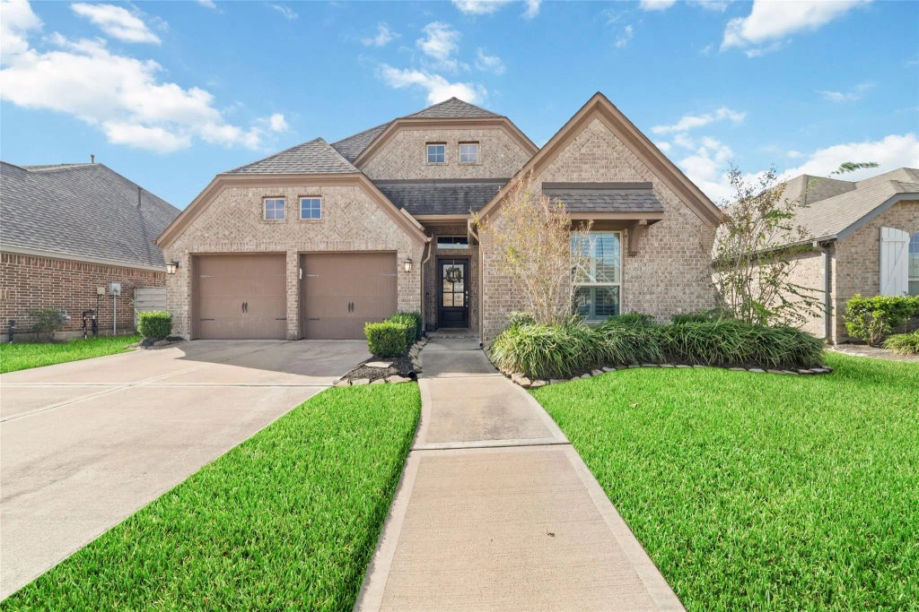 2308 Olive Forest Lane, Manvel