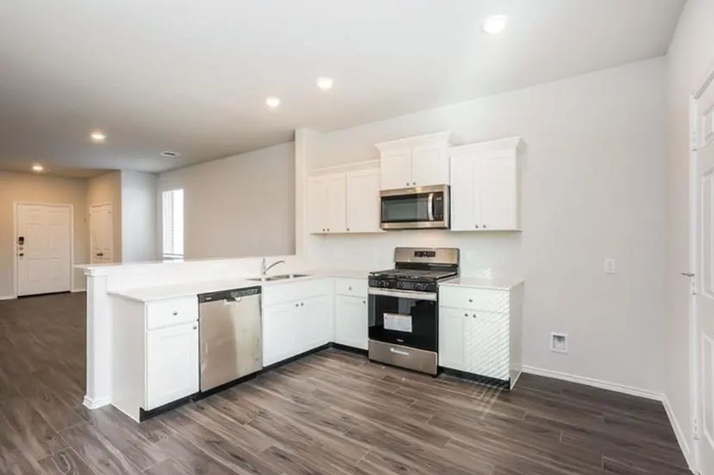 3197 Wood Lily Drive, Brookshire