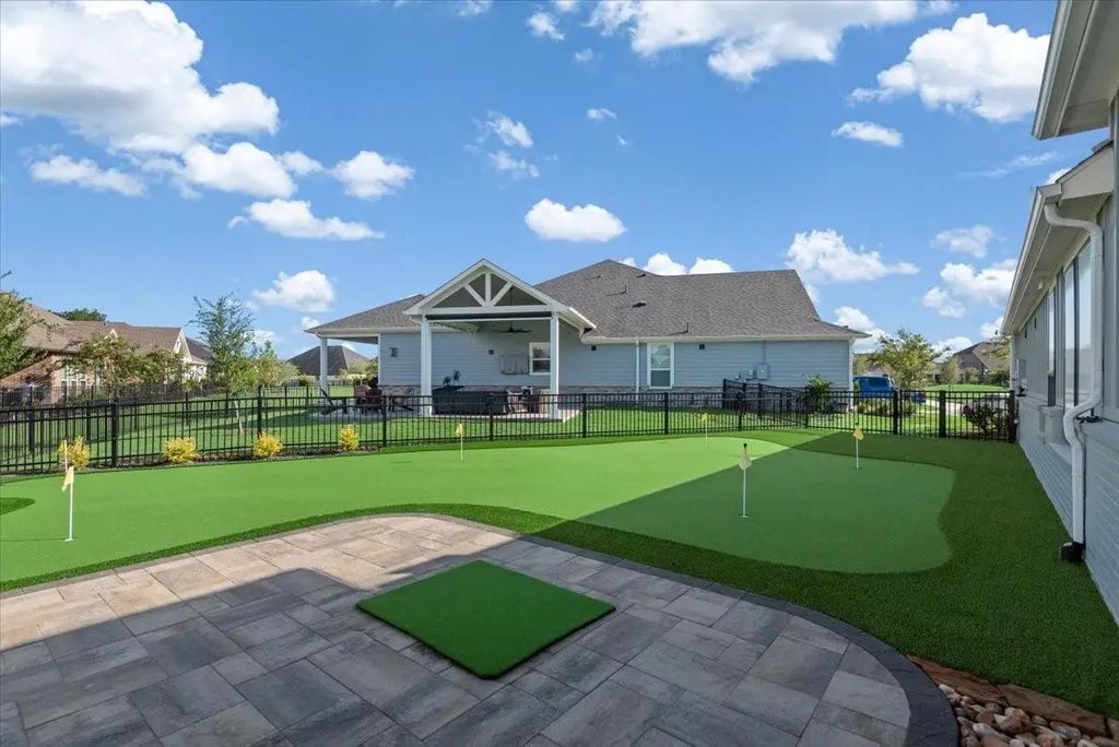 14683 Cedar Elm Court, Willis