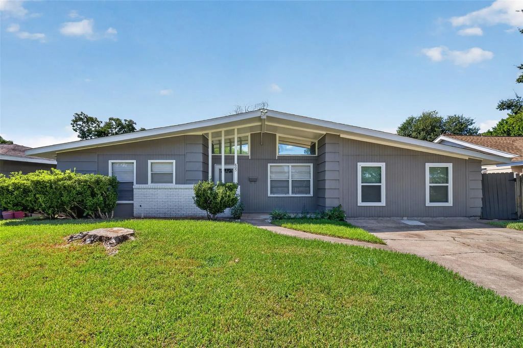 805 N 12th Street, La Porte