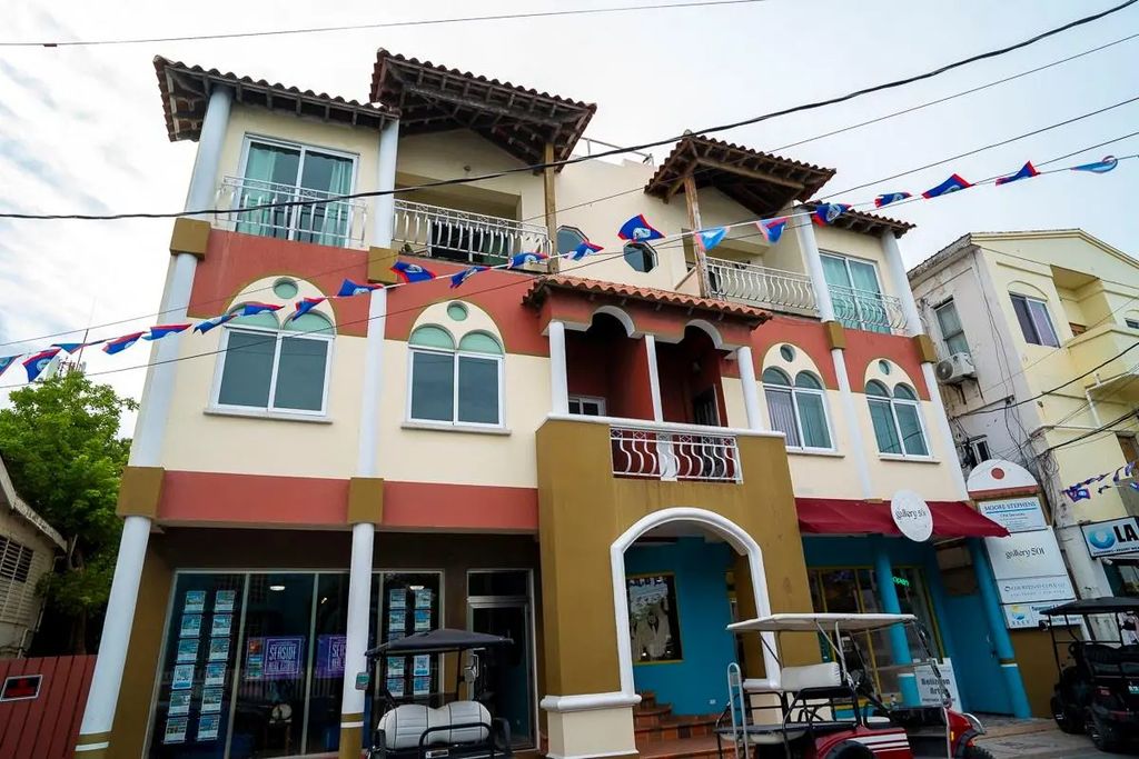 Barrier Reef Drive, San Pedro Town 301, 