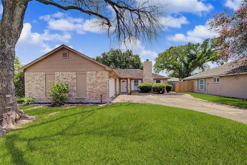 19215 Haystream Drive, Katy