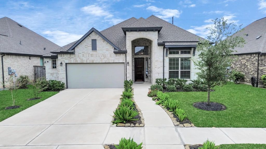 10606 Emory Park, Missouri City