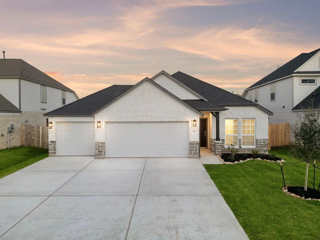 2129 Sunflower View Street, Brookshire