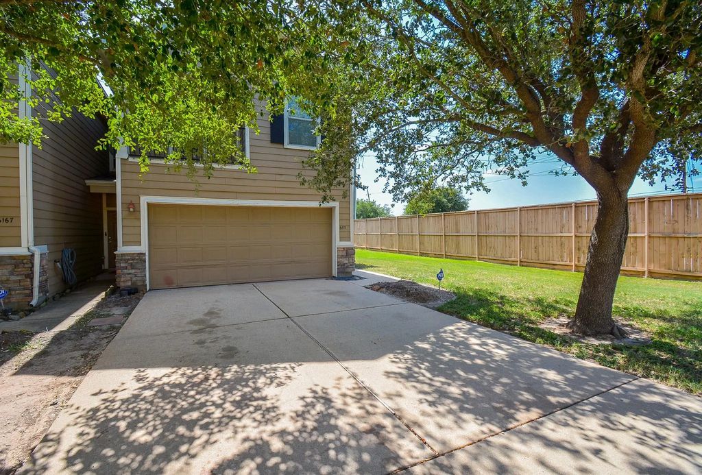 6171 Yorktown Meadow Lane, Houston