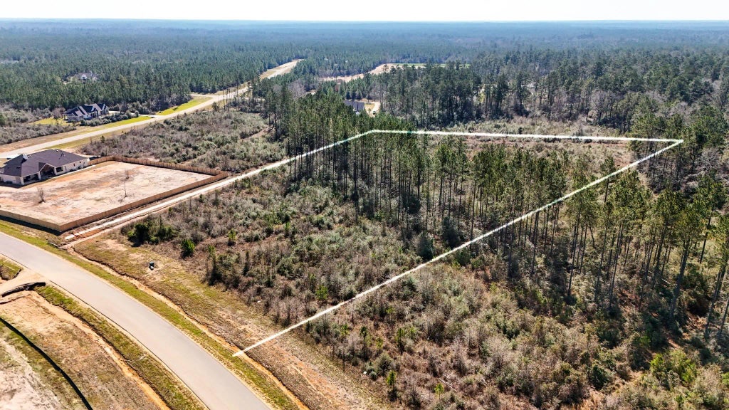 15973 Ridge Oak Road, Willis