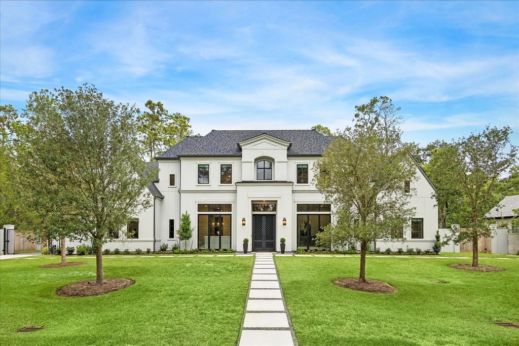 26 Valley Forge Drive, Bunker Hill Village