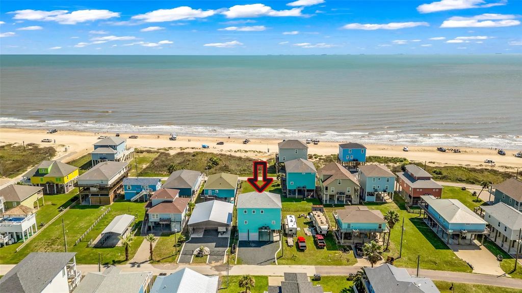 1978 Avenue I, Crystal Beach