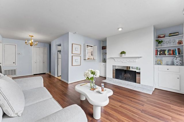 2333 Bering Drive 201, Houston